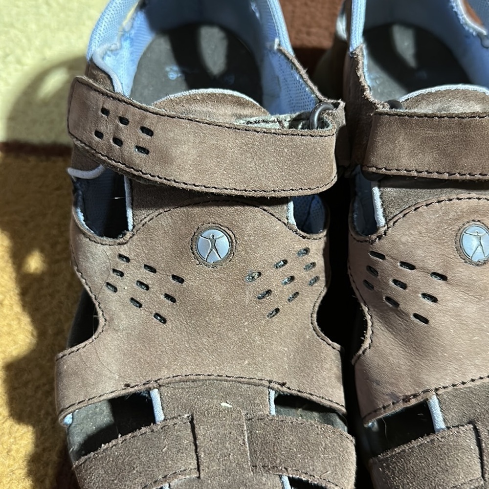 womens hush puppies sandals - Picture 2 of 4